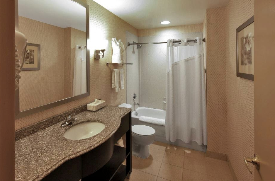 Holiday Inn Express Baltimore-Downtown, an IHG Hotel