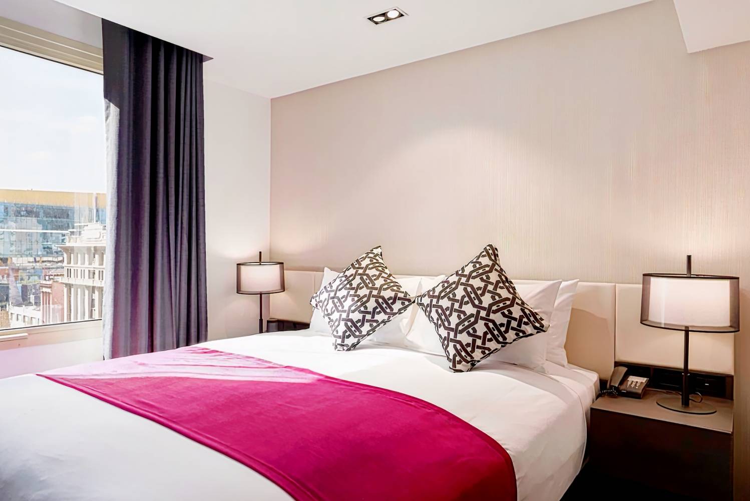 Pullman Melbourne City Centre