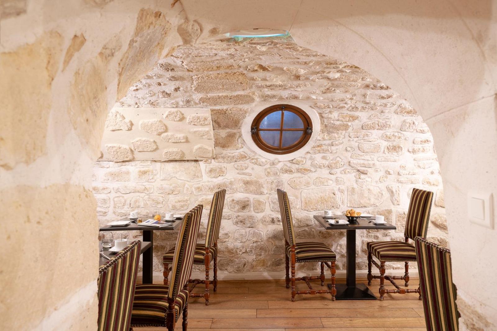 Hôtel Saint-Louis Marais