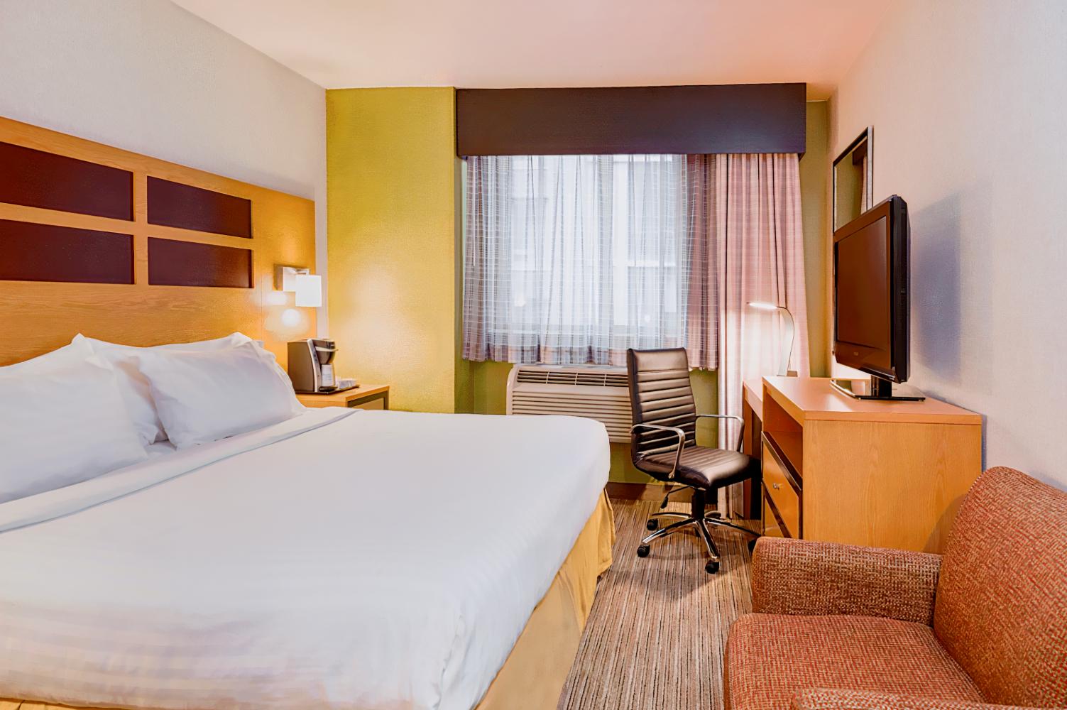 Holiday Inn Express - Times Square, an IHG Hotel