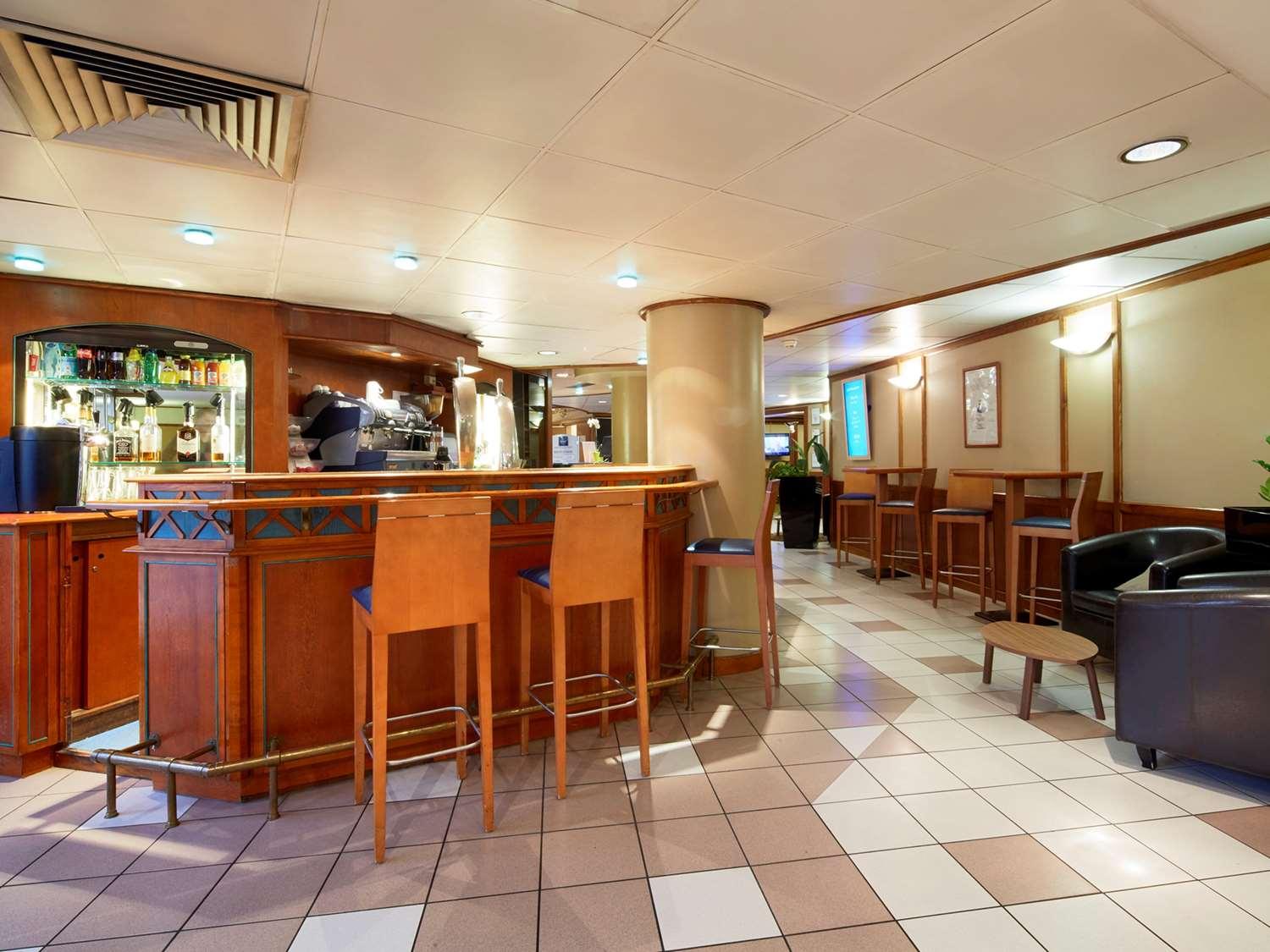 Kyriad Prestige Joinville le Pont