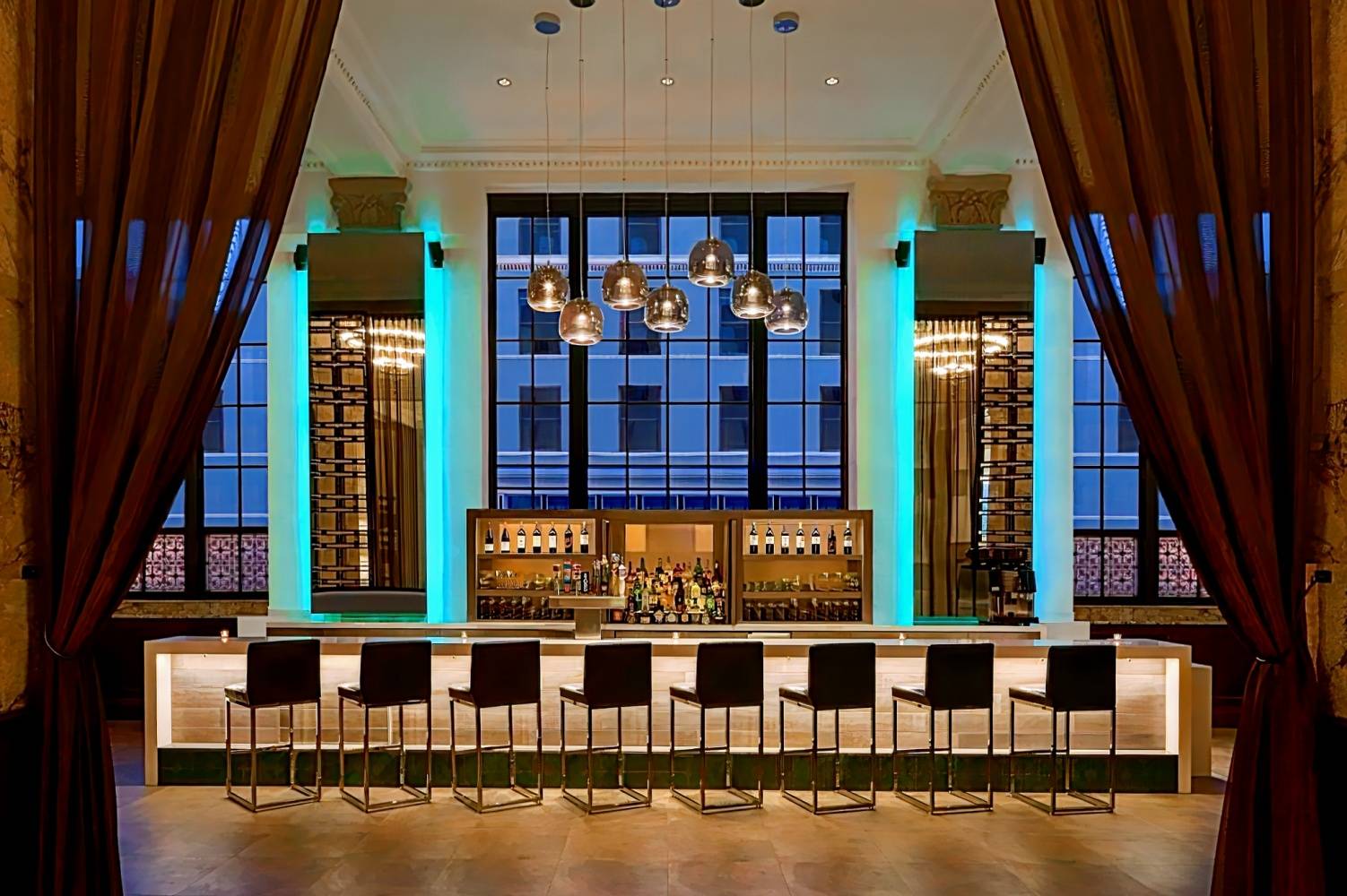 Courtyard by Marriott San Diego Downtown