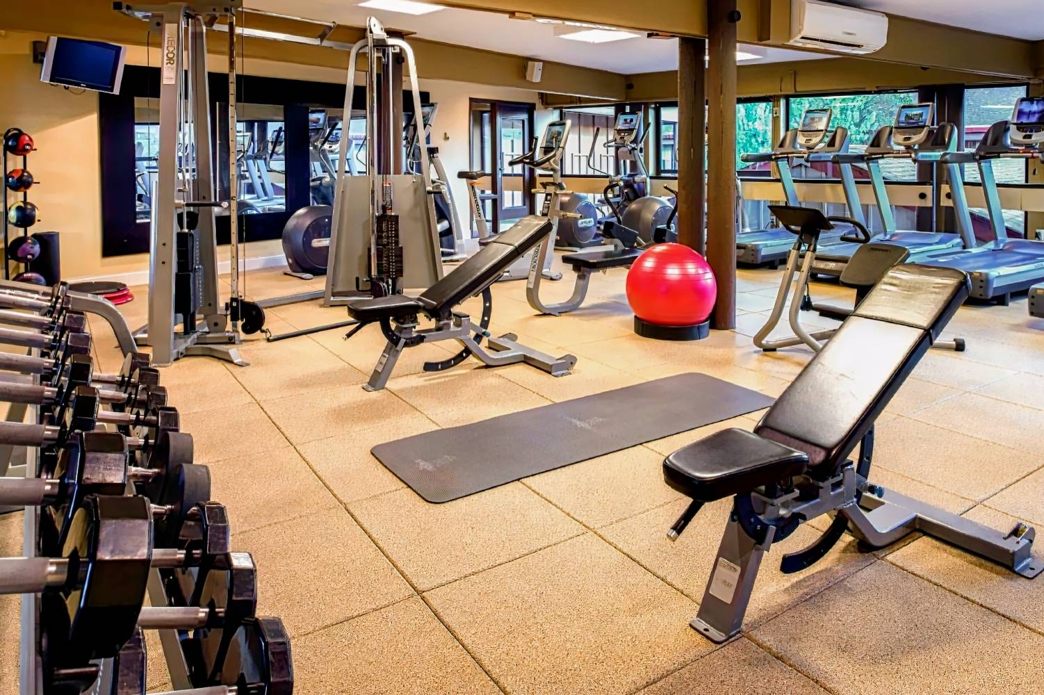 DoubleTree by Hilton Hotel Chicago Wood Dale-Elk Grove