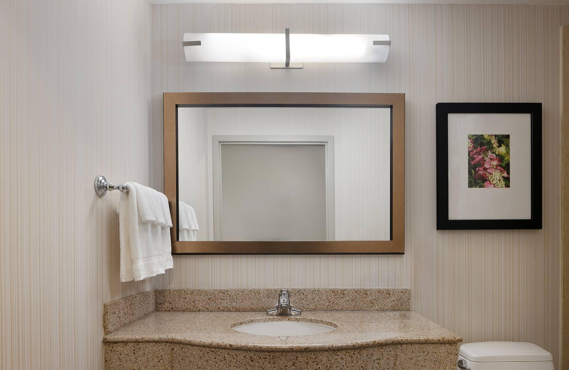 Hilton Garden Inn Queens / JFK Airport