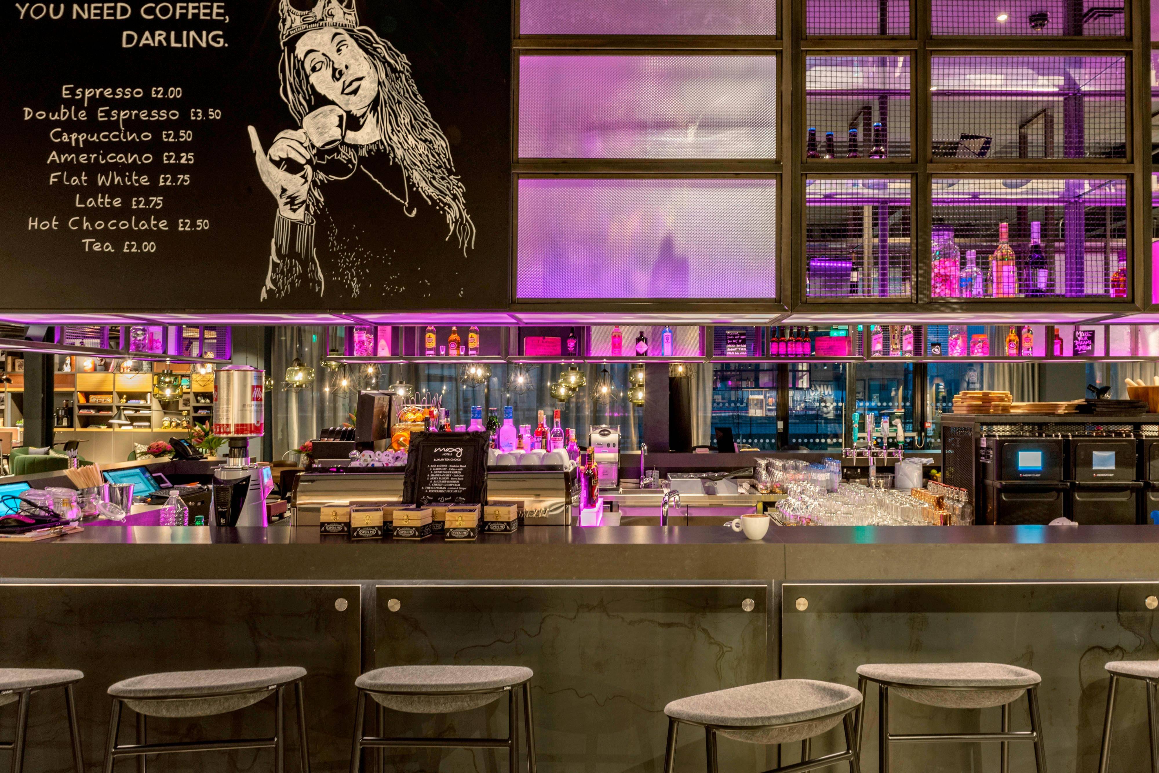 Moxy London Heathrow Airport