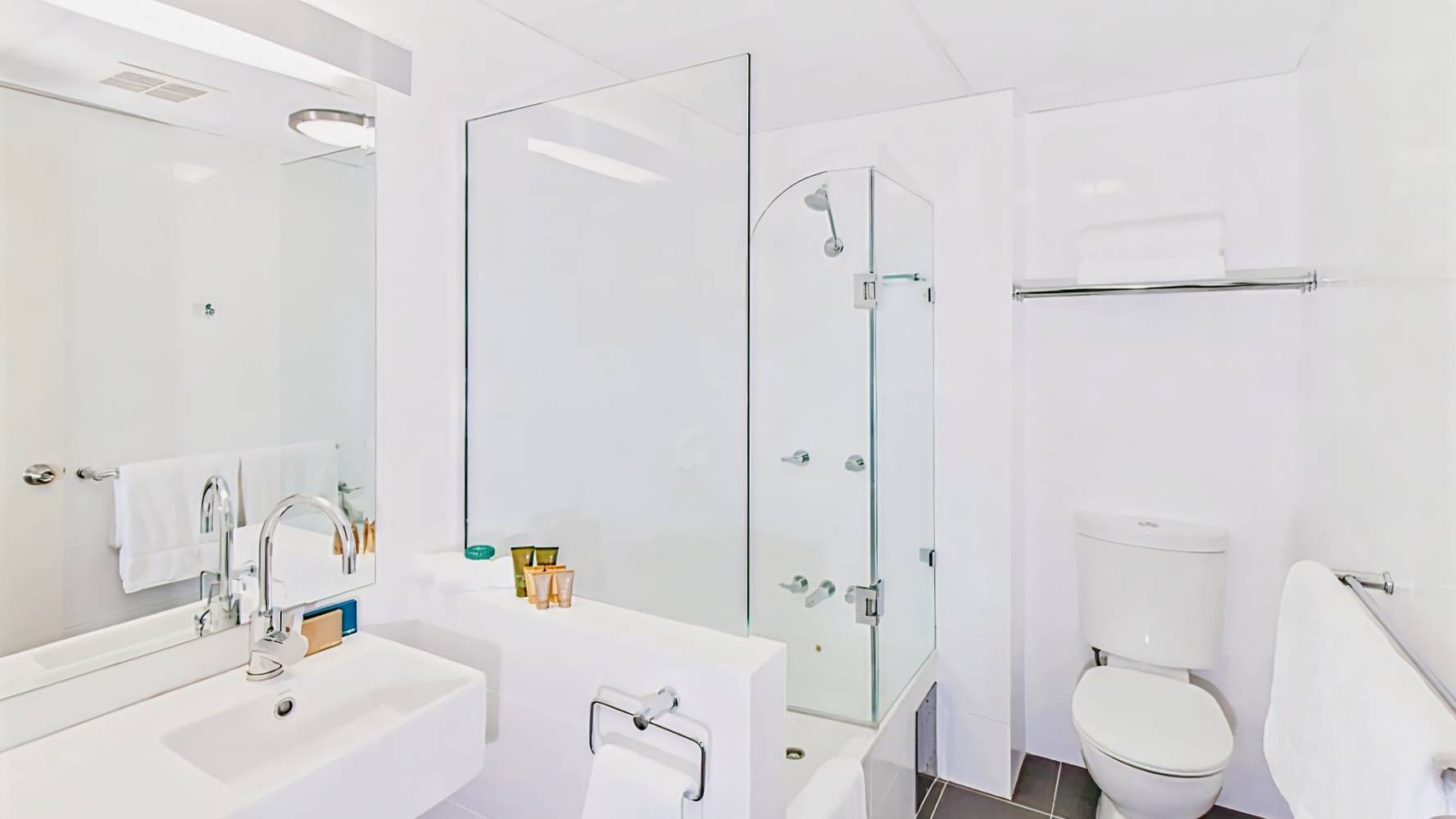 ibis Styles Canberra Tall Trees