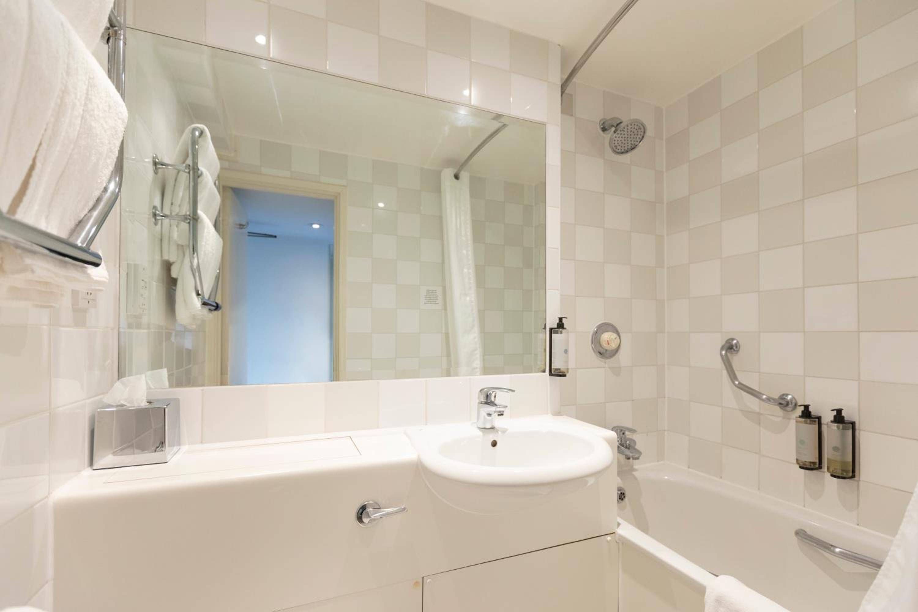 Holiday Inn Basildon, an IHG Hotel