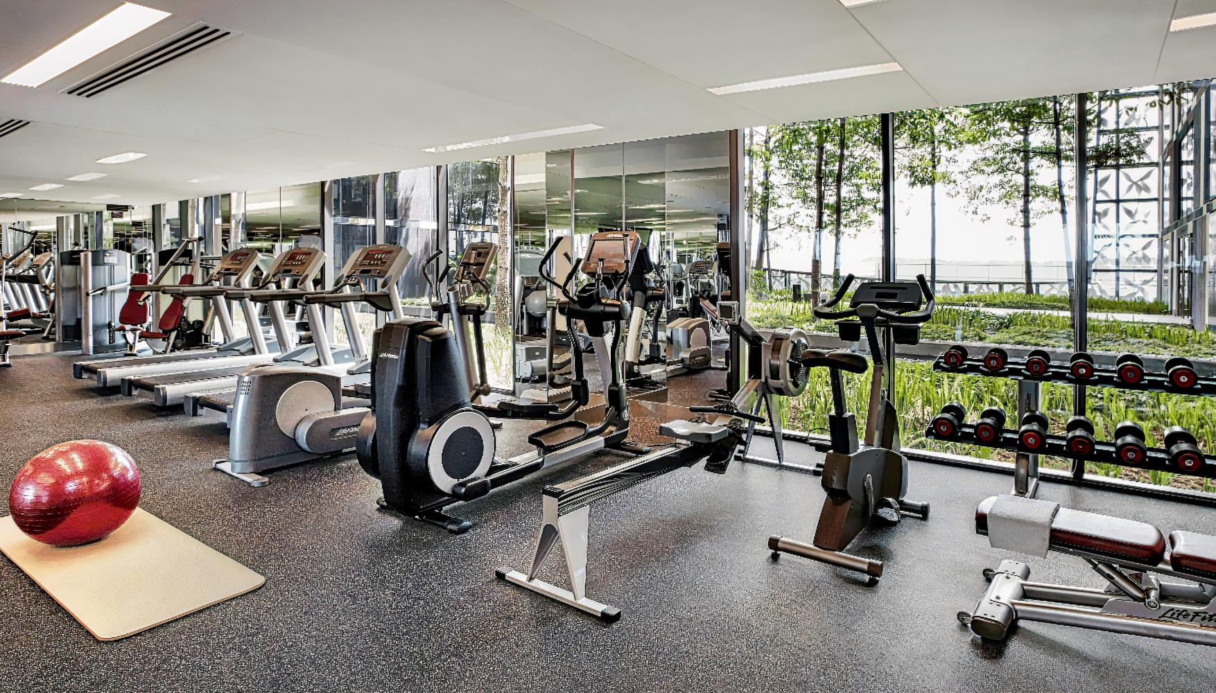 Crowne Plaza Changi Airport, an IHG Hotel