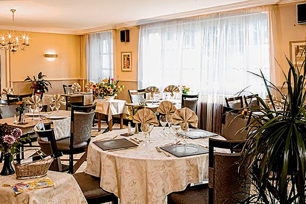 Logis Hôtel du Pont Neuf