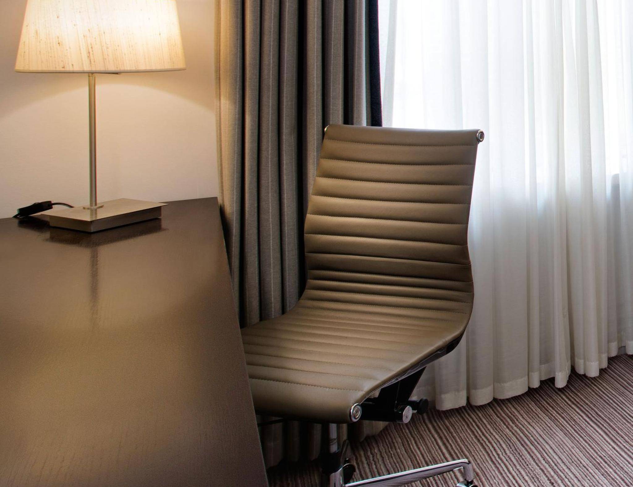 Leonardo Hotel Cardiff