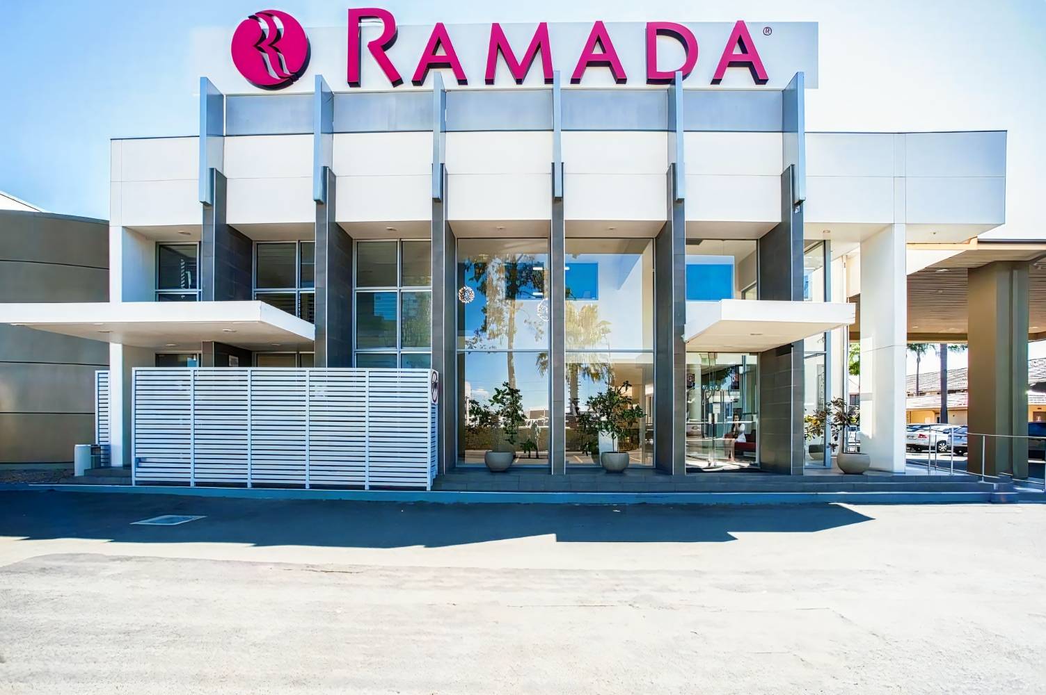 Ramada Hotel & Suites Sydney Cabramatta