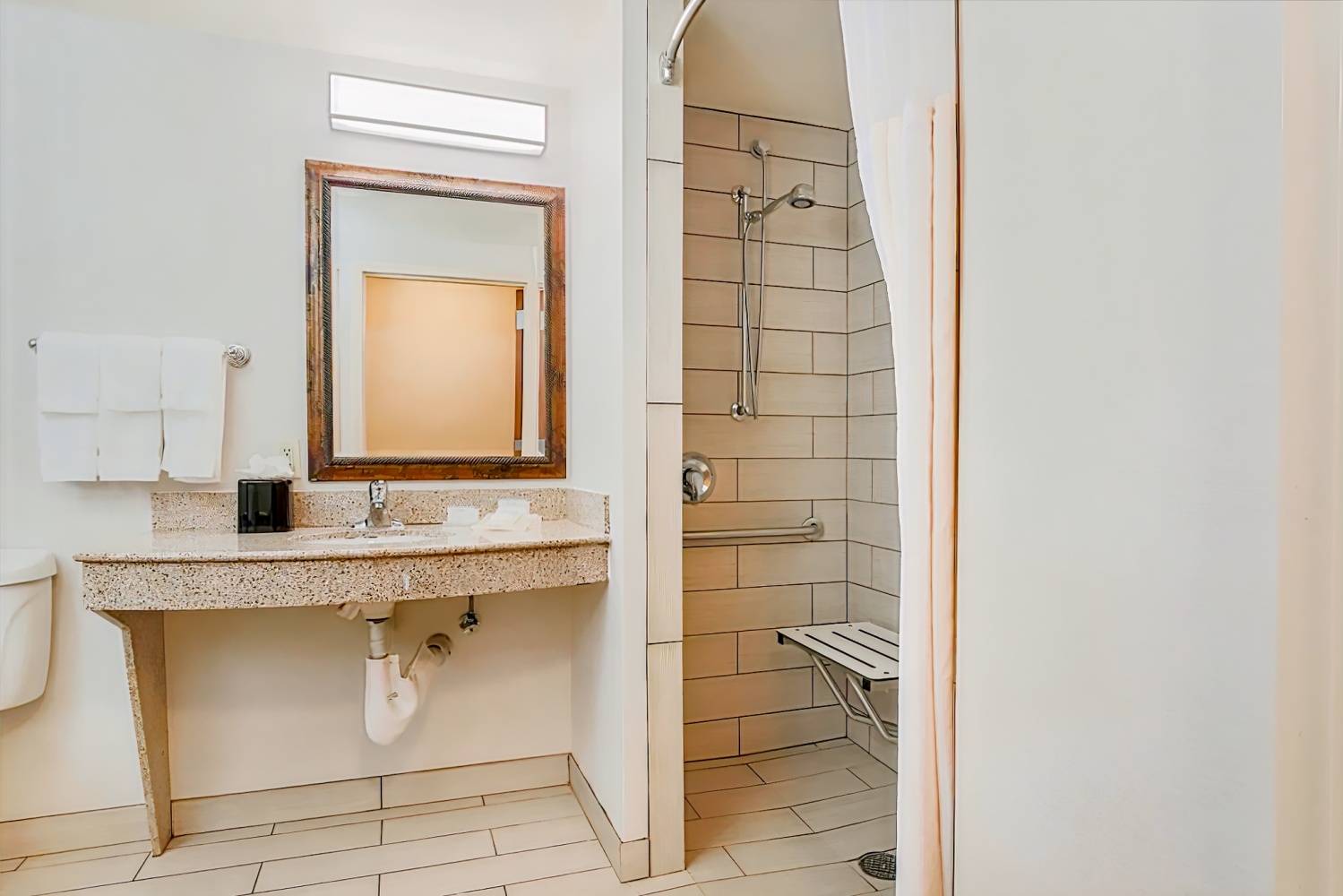 Hilton Garden Inn Bakersfield