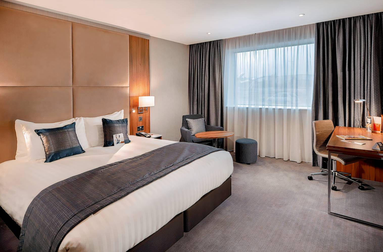 Crowne Plaza London Heathrow T4, an IHG Hotel