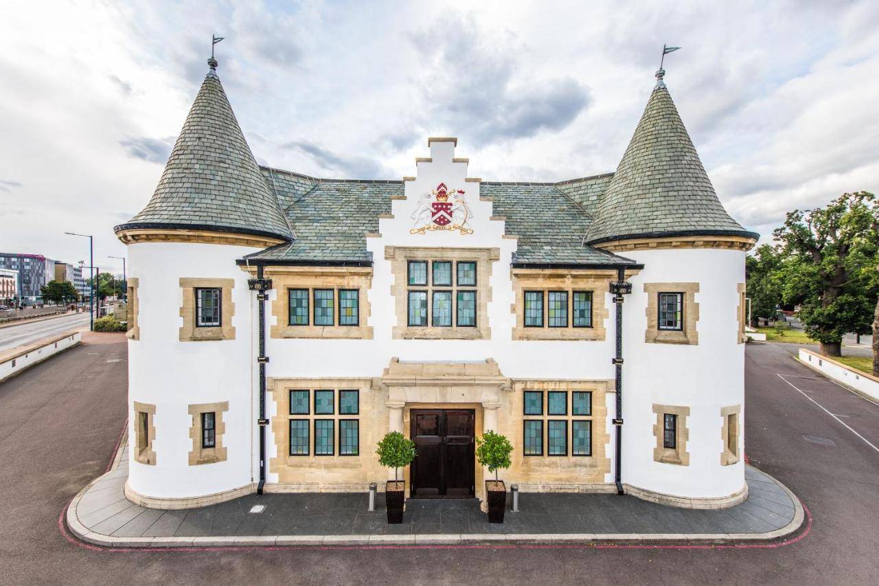 Doubletree by Hilton London Heathrow