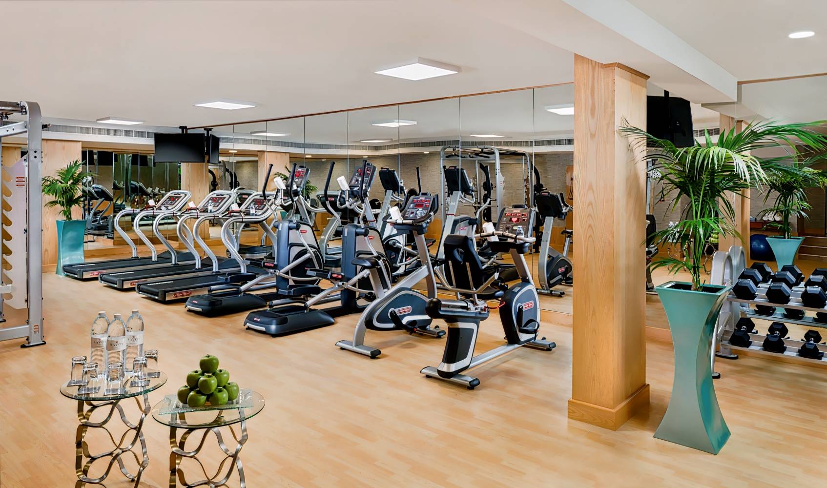 Savoy Crest Hotel Apartments