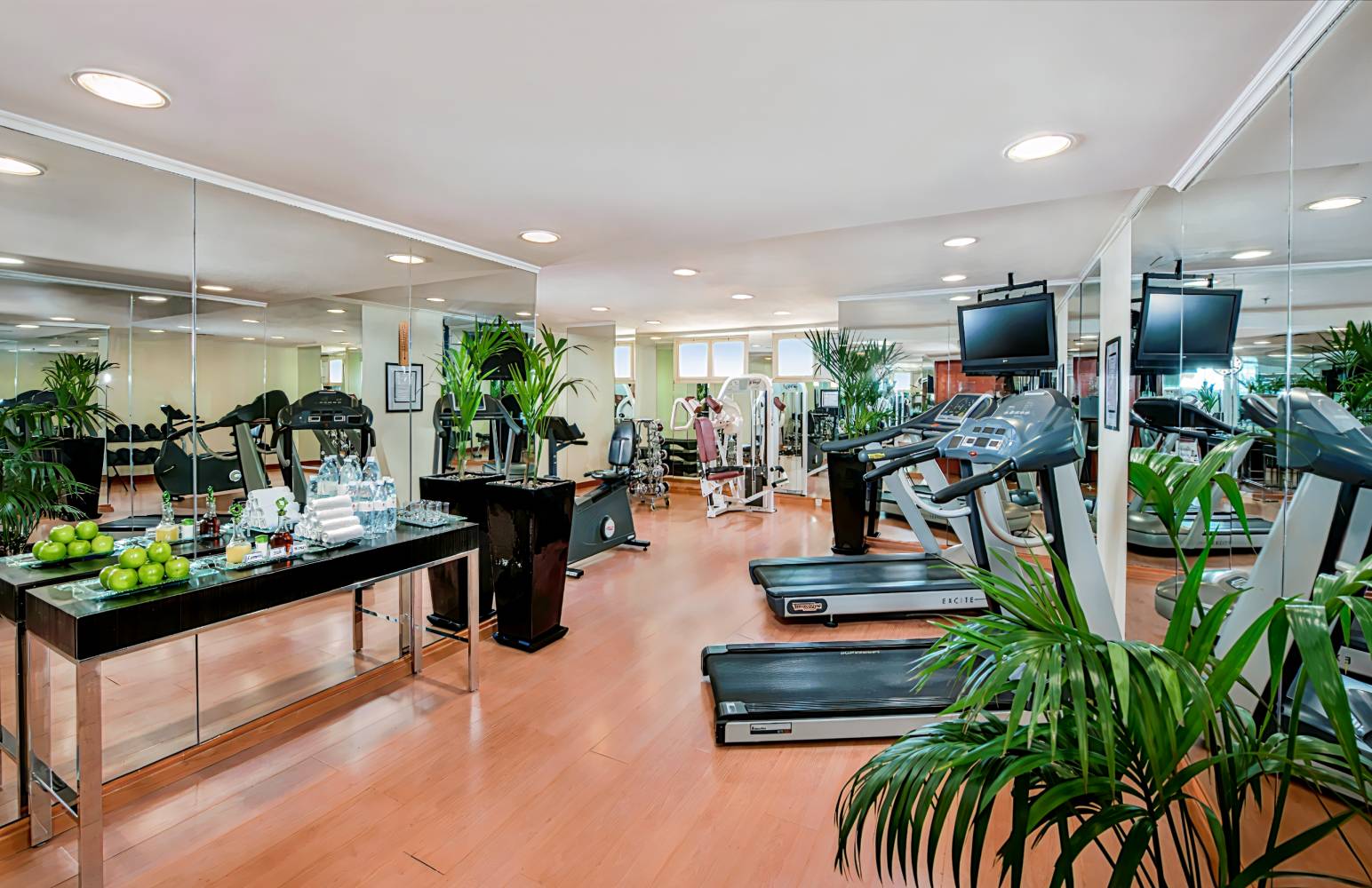 Savoy Central Hotel Apartments