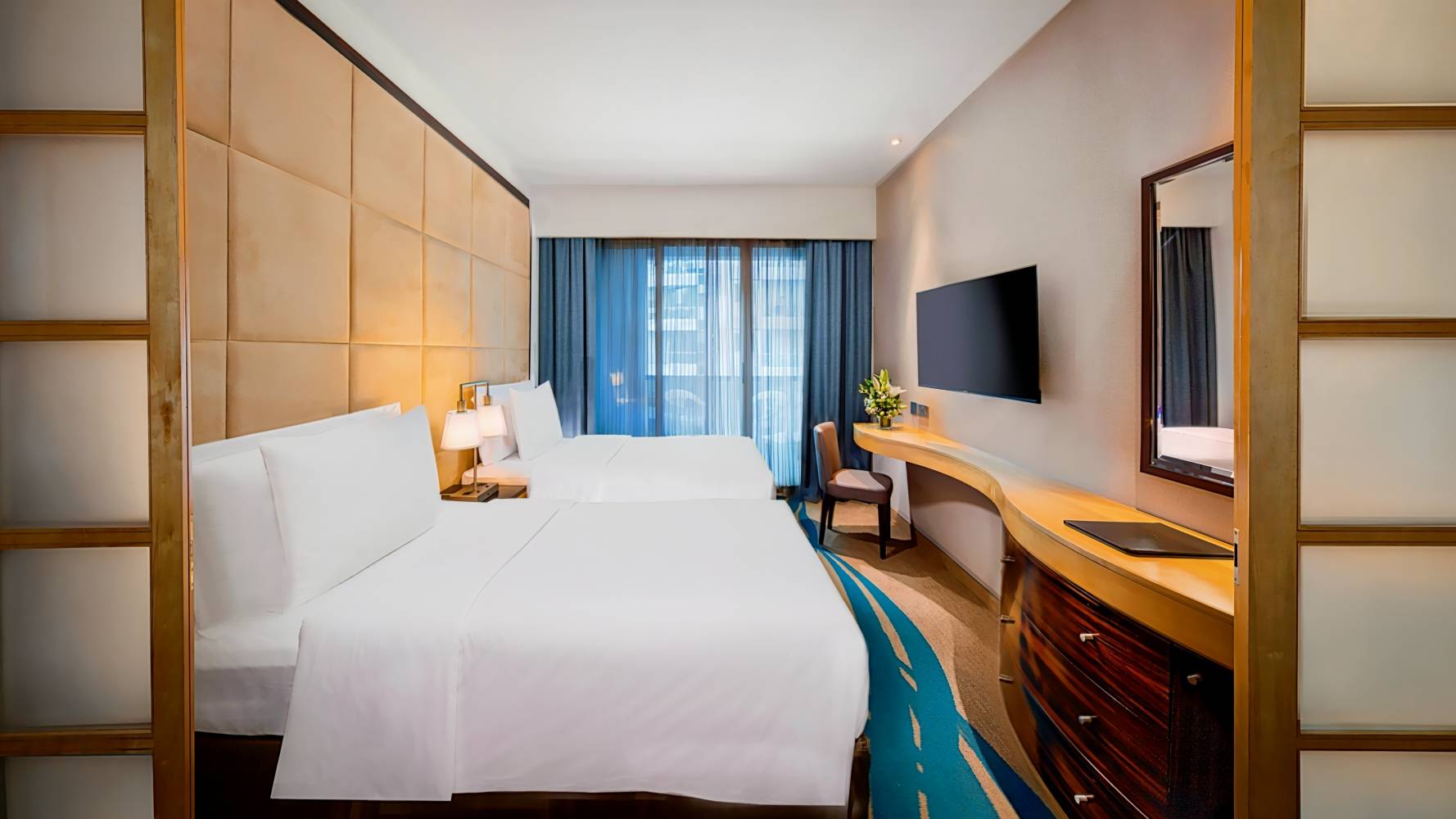 Savoy Suites Hotel Apartments