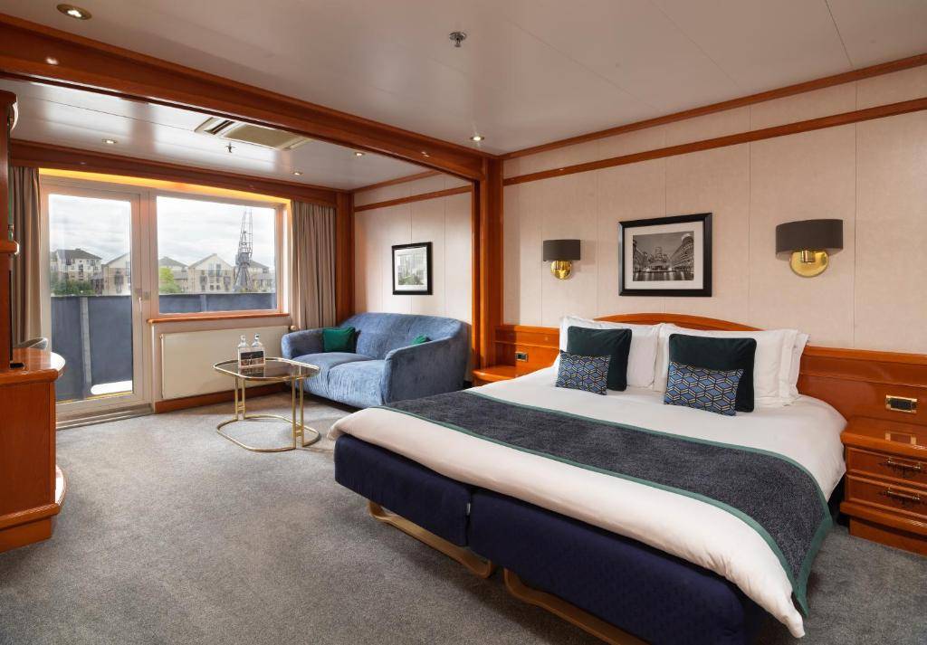 Sunborn London Yacht Hotel