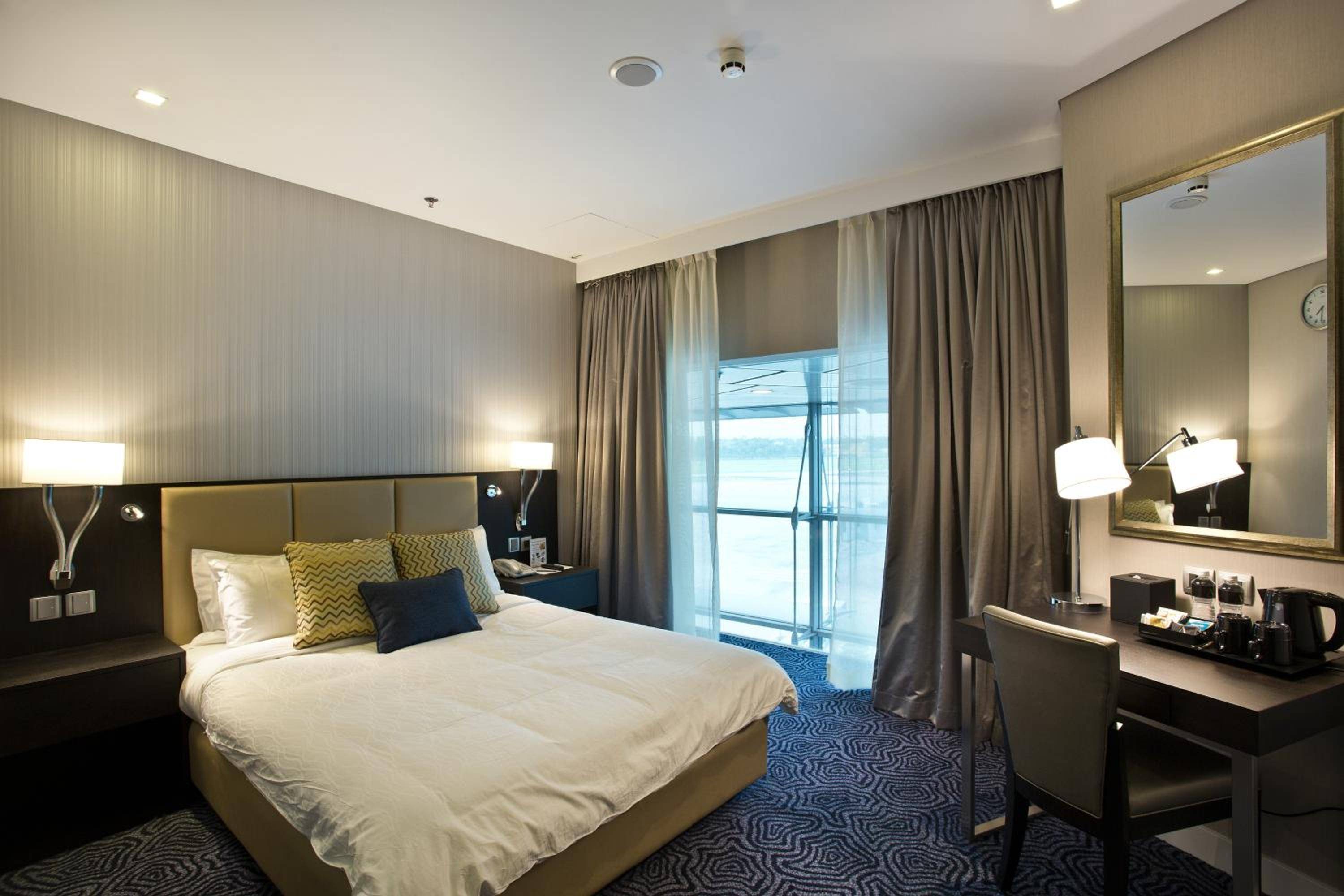 Ambassador Transit Hotel _T3