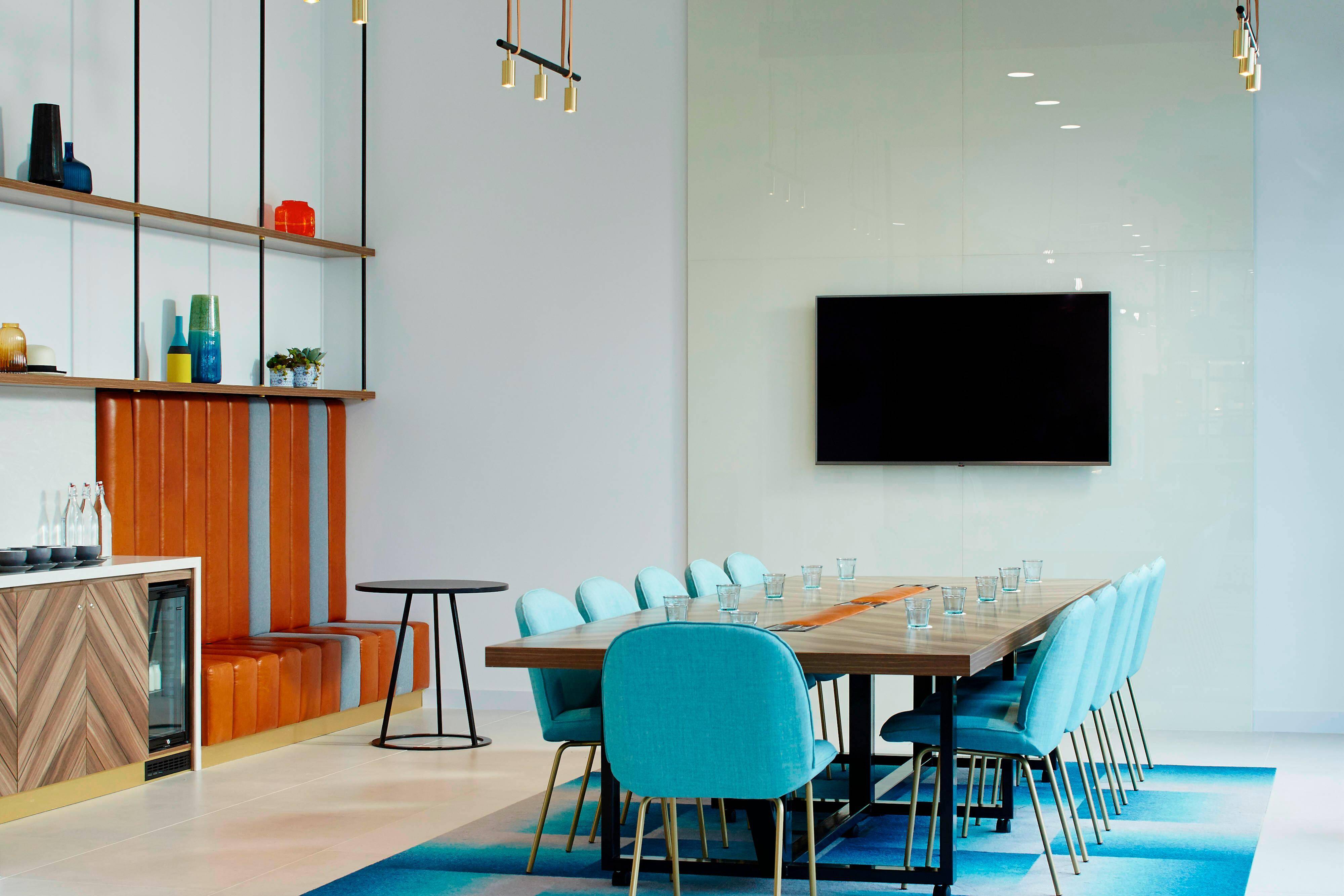 Courtyard by Marriott Luton Airport