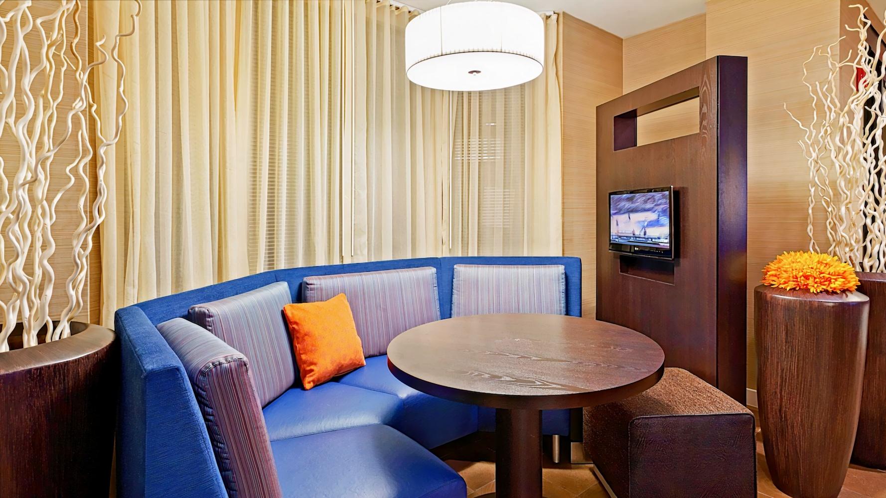 Courtyard by Marriott Austin The Domain Area