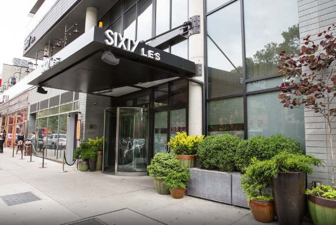 SIXTY LES Hotel