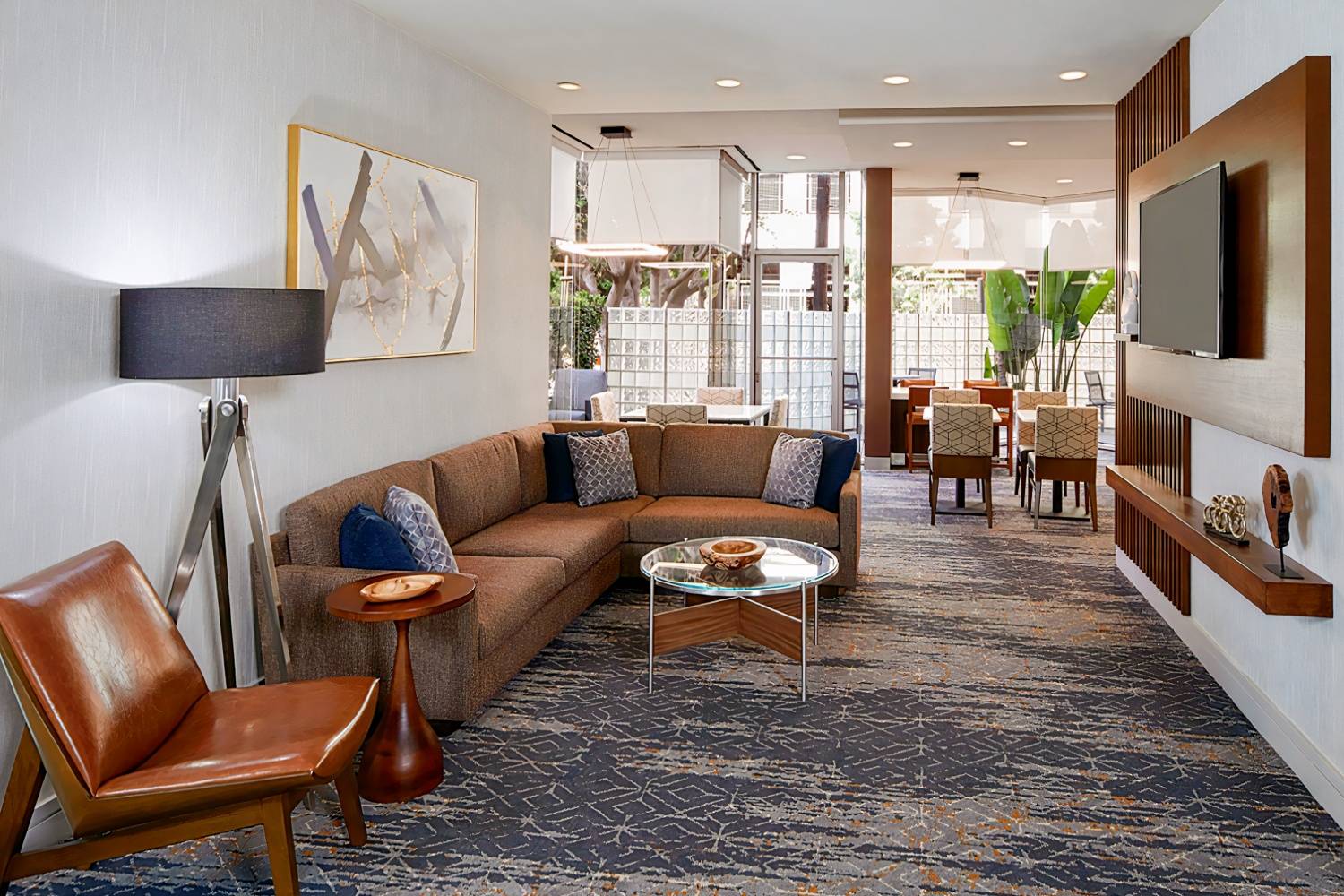 Courtyard by Marriott Los Angeles LAX/Century Boulevard