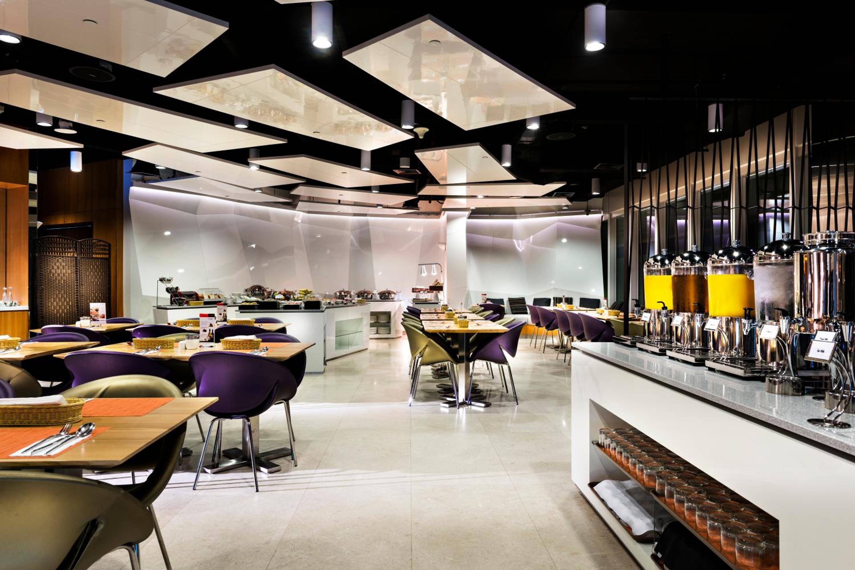 Capri by Fraser Changi City, Singapore