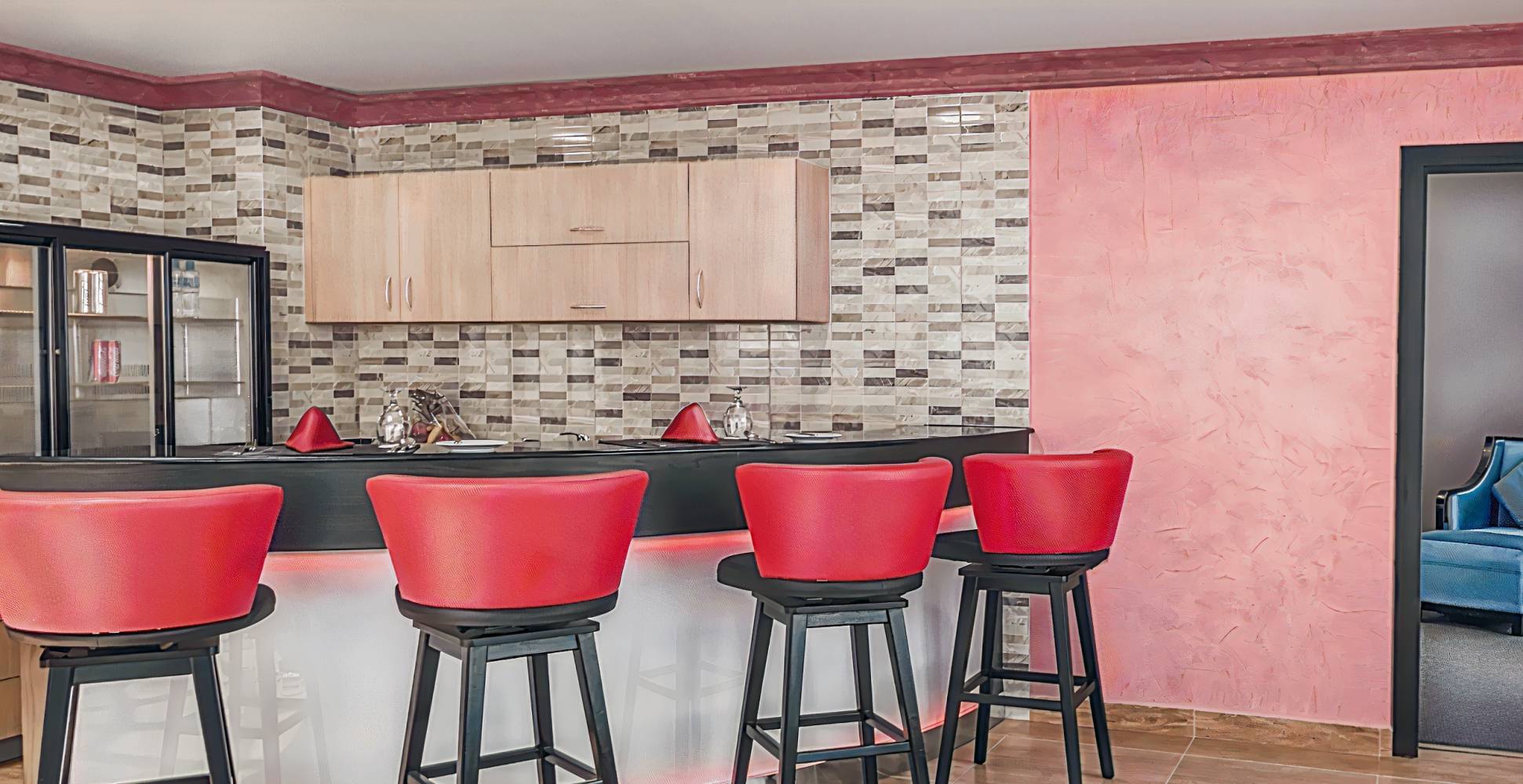 Royal Phoenica Hotel