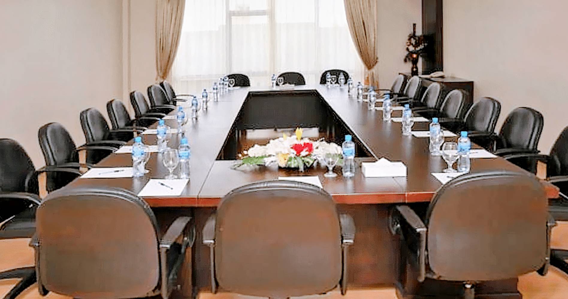 Royal Phoenica Hotel