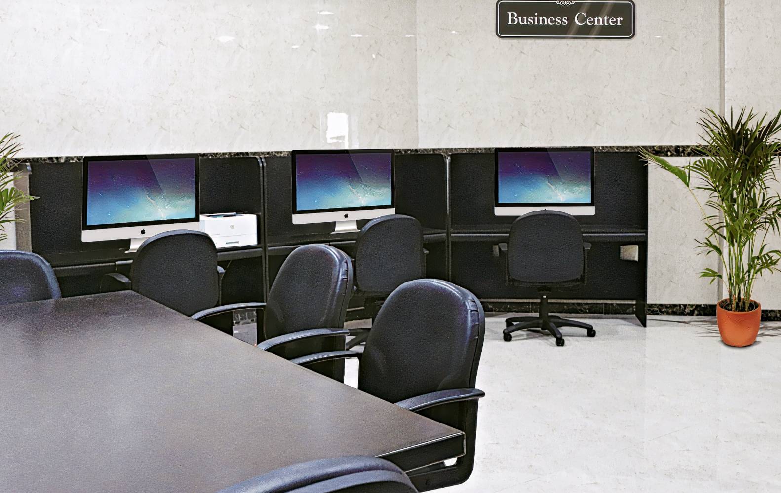 Royal Phoenica Hotel