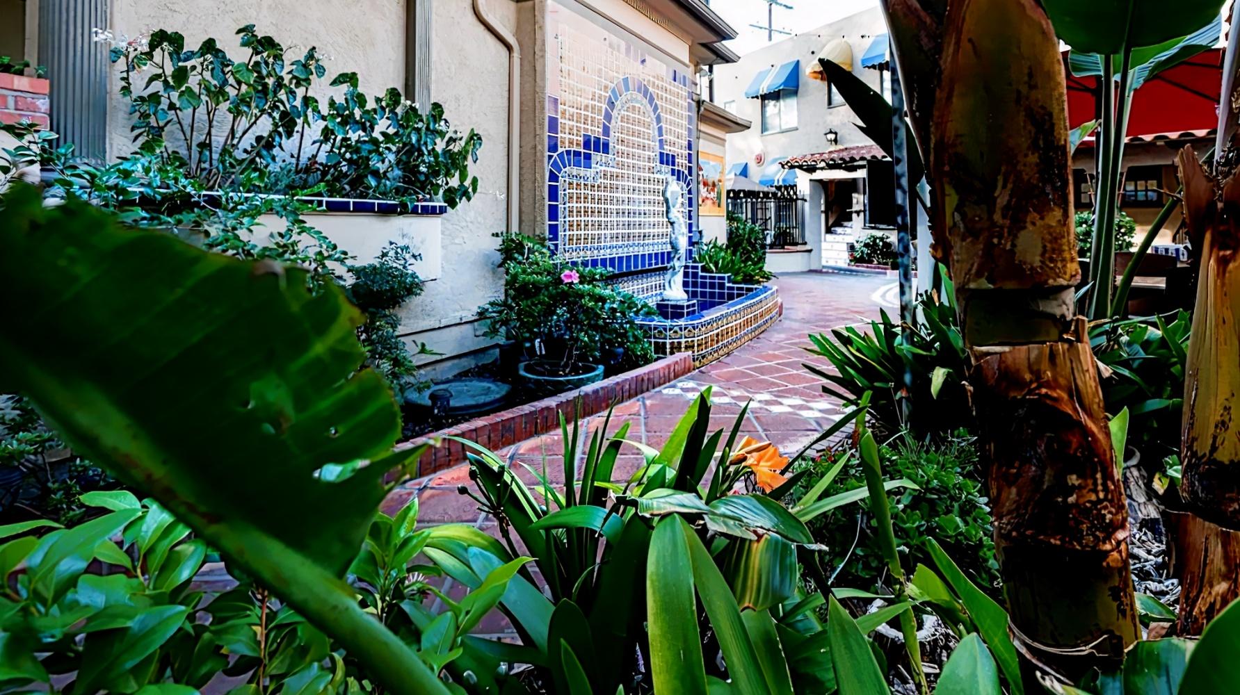 The El Cordova Hotel