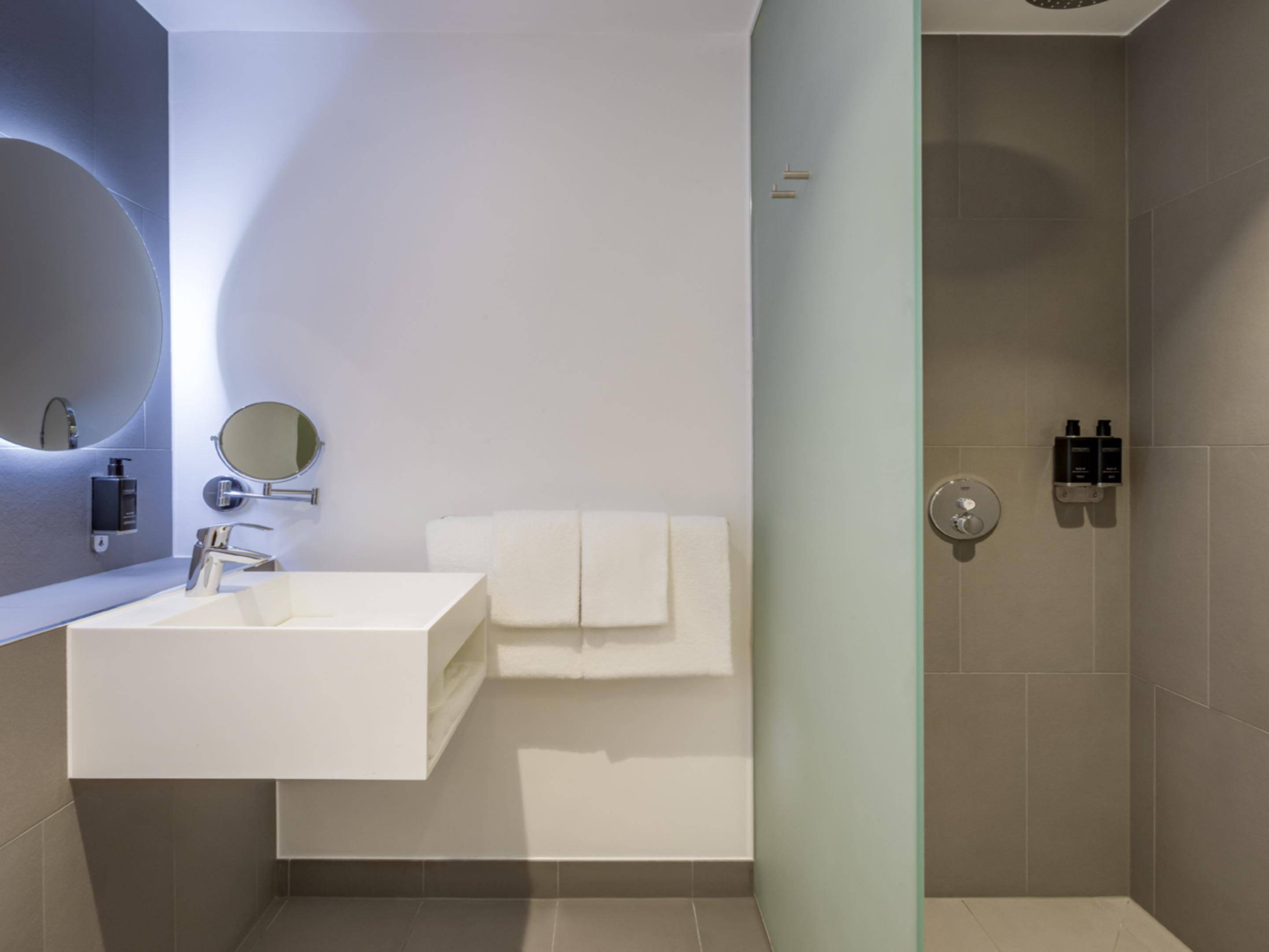 Hotel Indigo London - 1 Leicester Square, an IHG Hotel