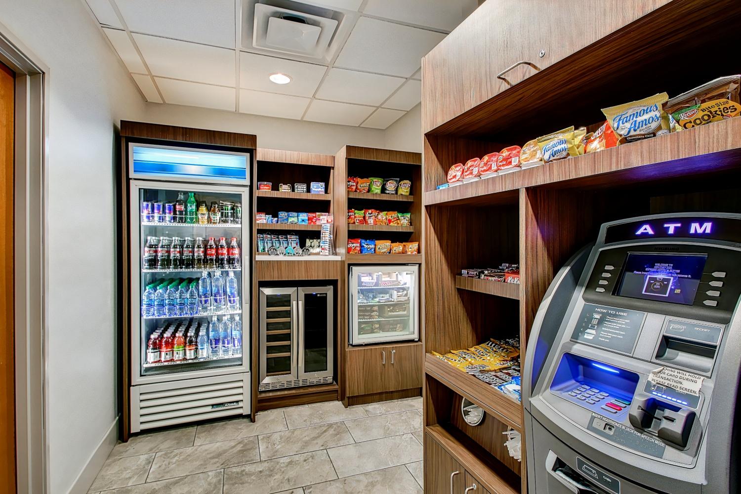 Holiday Inn Express & Suites Chicago North-Waukegan-Gurnee