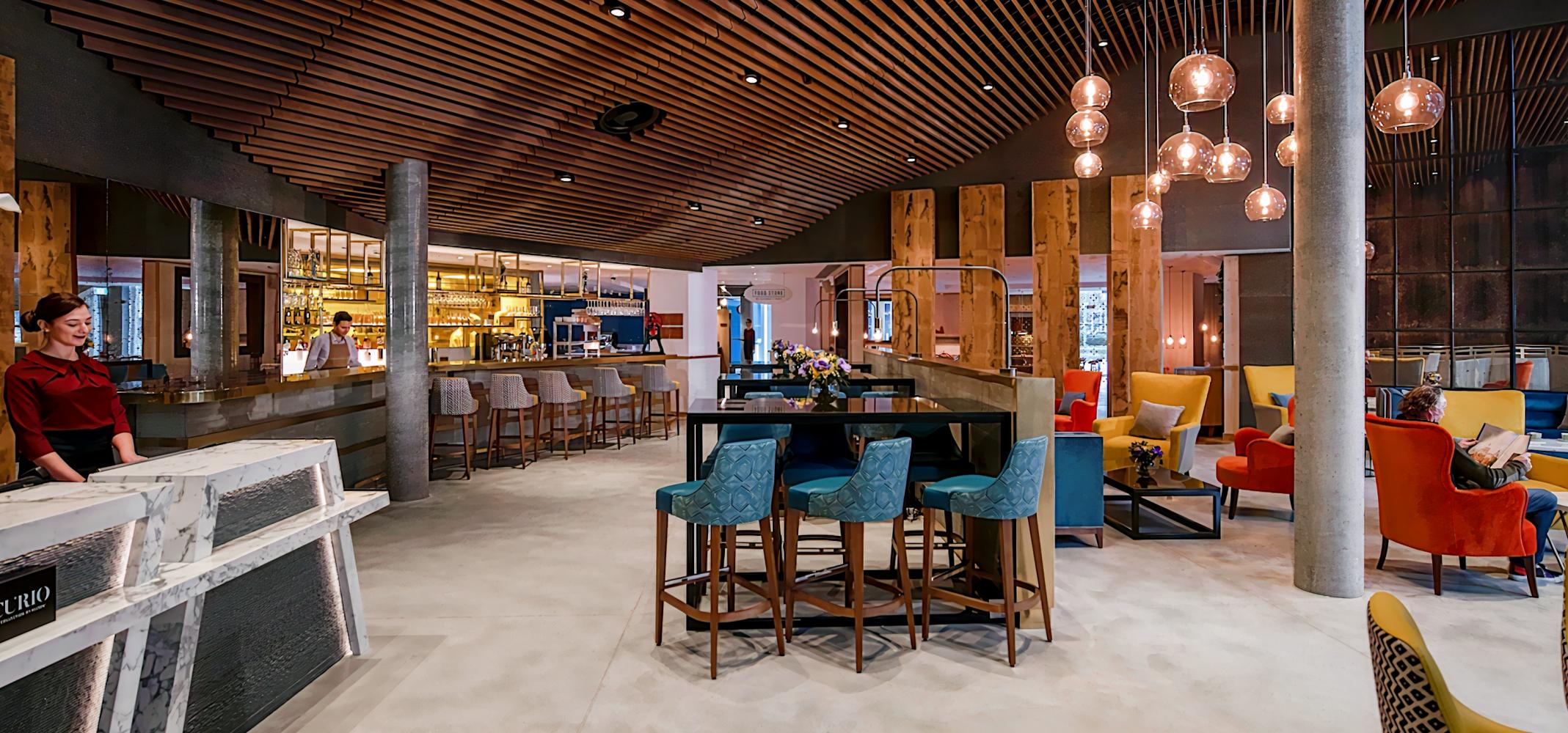 Lincoln Plaza London, Curio Collection by Hilton