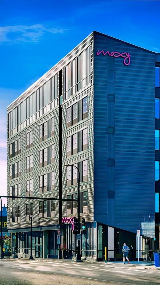 Moxy Minneapolis Uptown