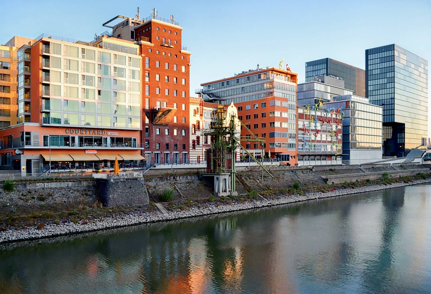 Courtyard by Marriott Düsseldorf Hafen