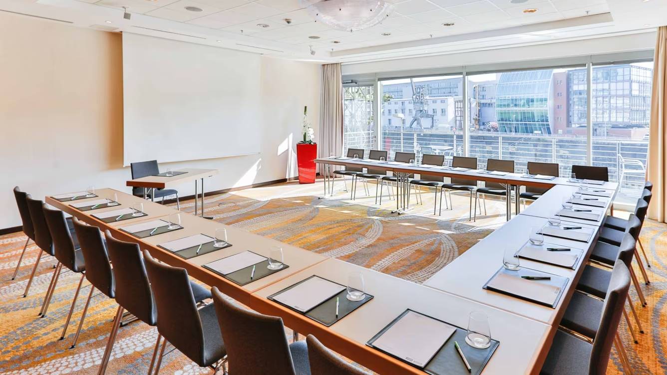 Courtyard by Marriott Düsseldorf Hafen