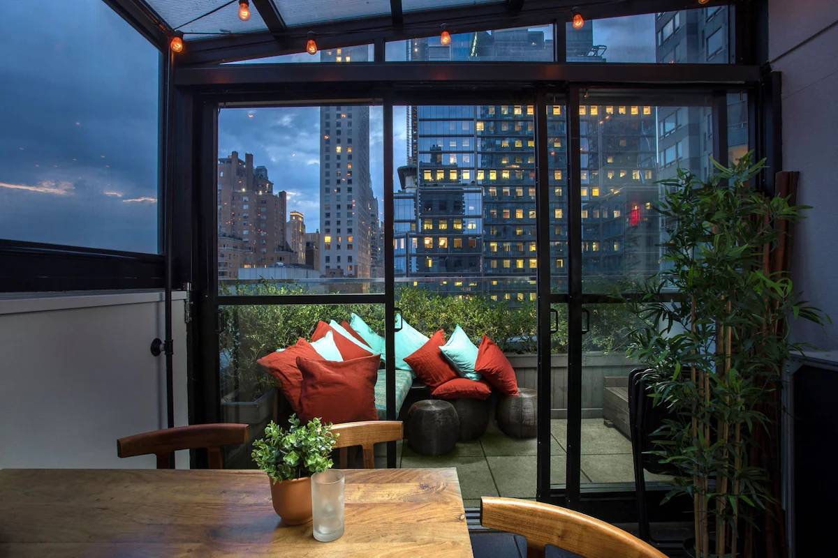 6 Columbus Central Park Hotel