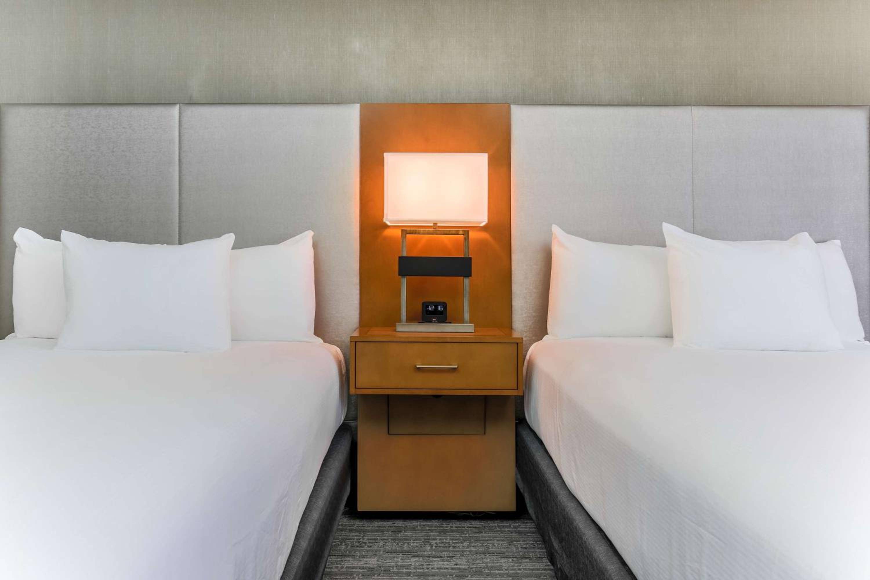 Doubletree by Hilton Atlanta Airport