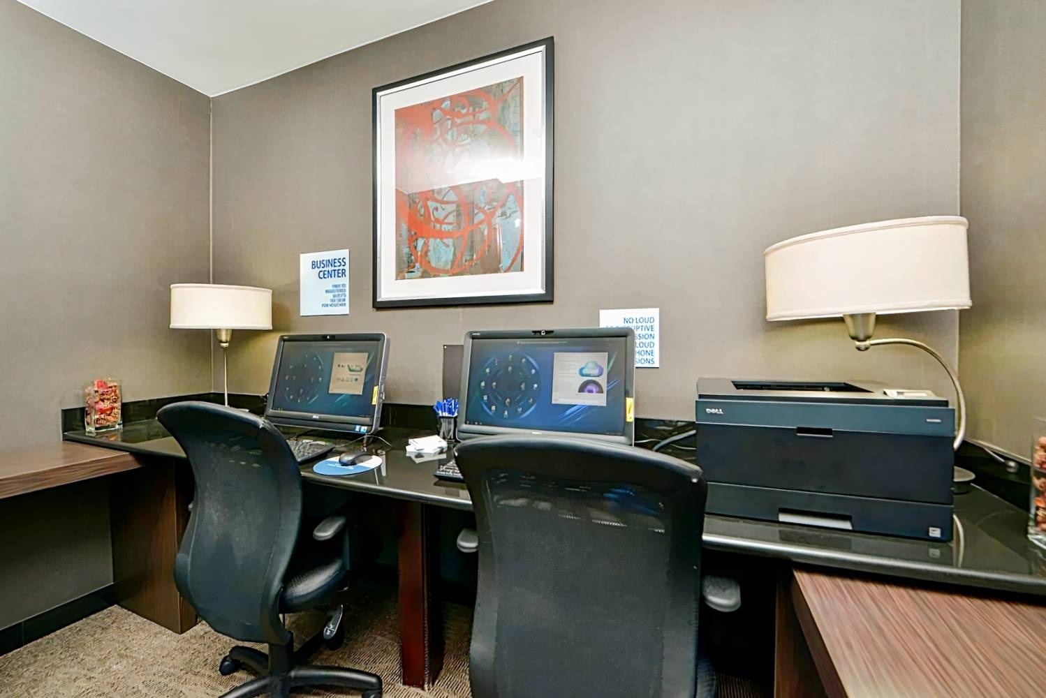 Holiday Inn Express New York JFK Airport Area