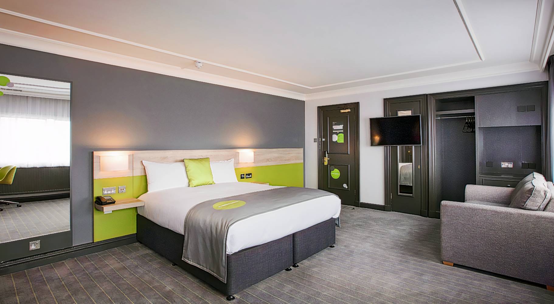 Thistle Express Swindon