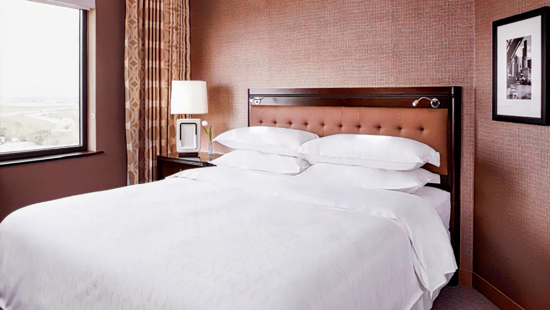 Sheraton Suites Chicago O'Hare