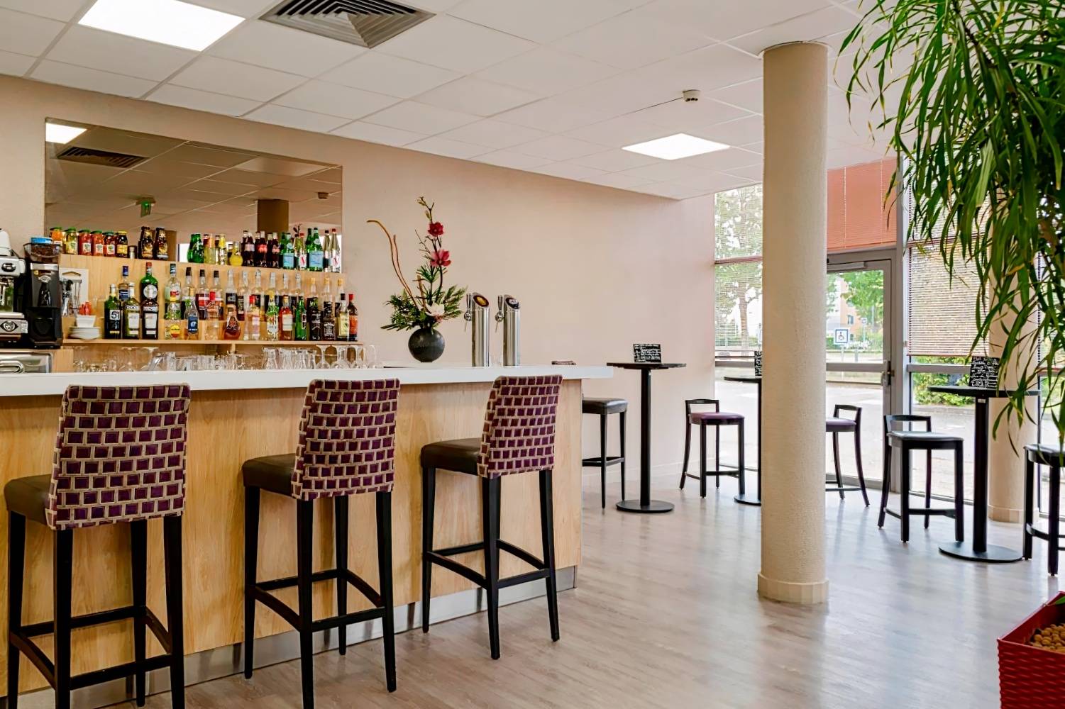 Comfort Hotel Aeroport Lyon St Exupery