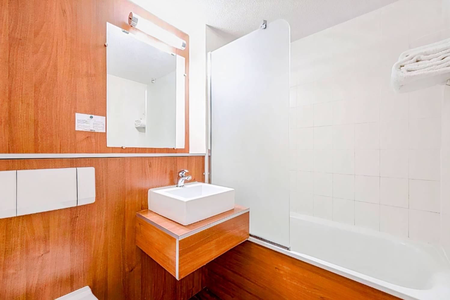 Comfort Hotel Aeroport Lyon St Exupery