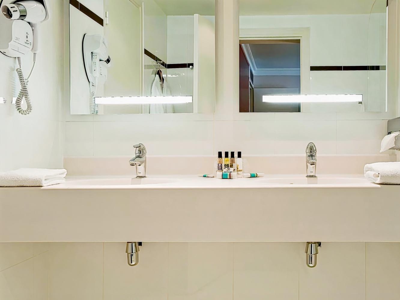 Hôtel Mercure Saint-Quentin-en-Yvelines Centre