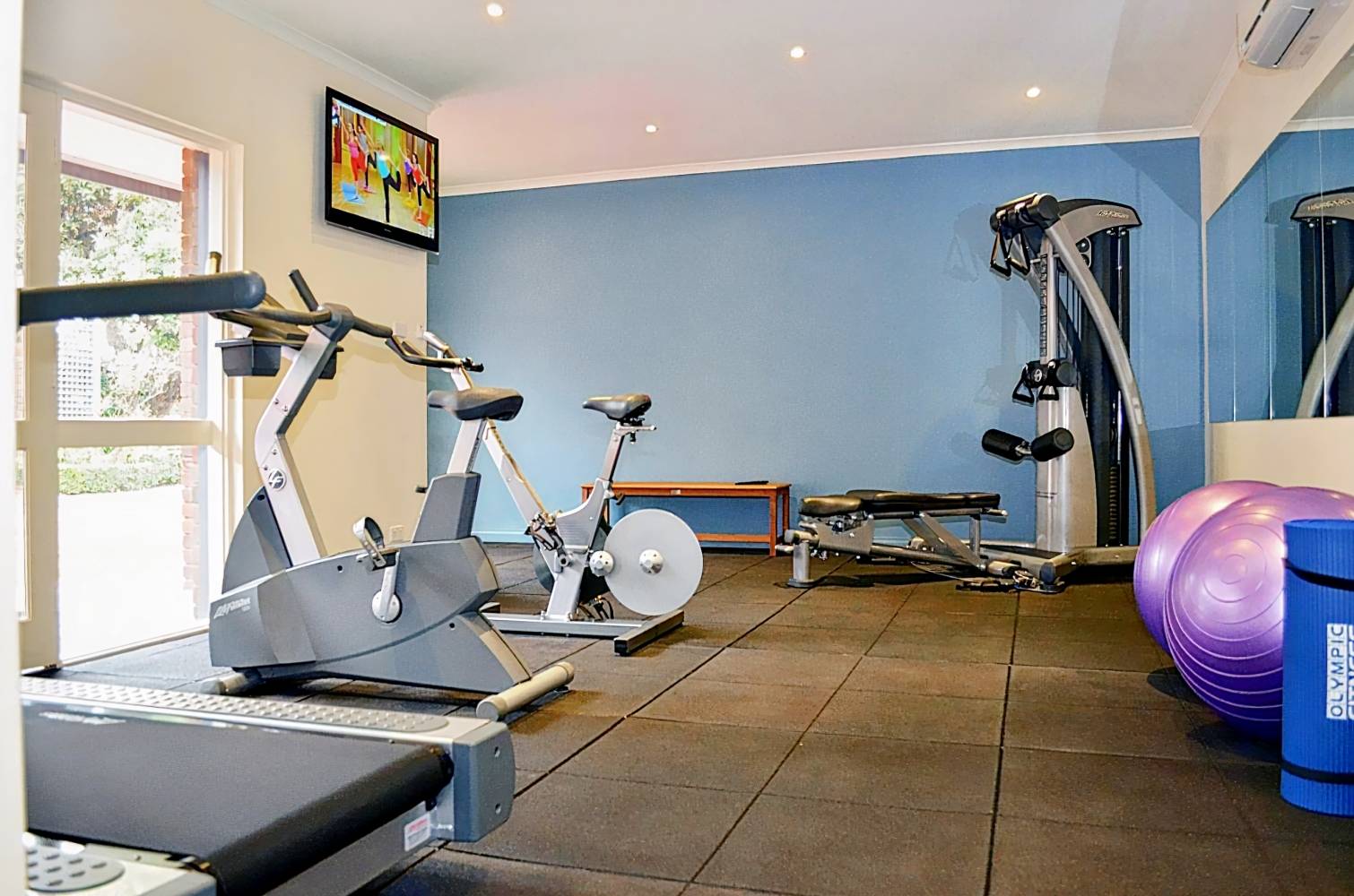 Best Western Plus Buckingham International