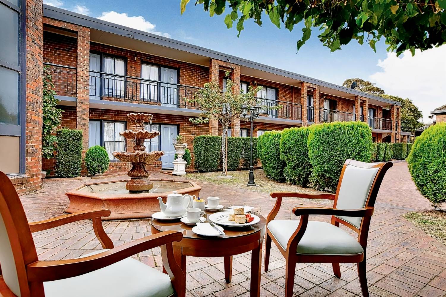 Best Western Plus Buckingham International