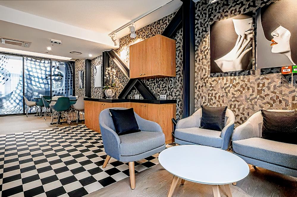 Villa Eiffel Mademoiselle