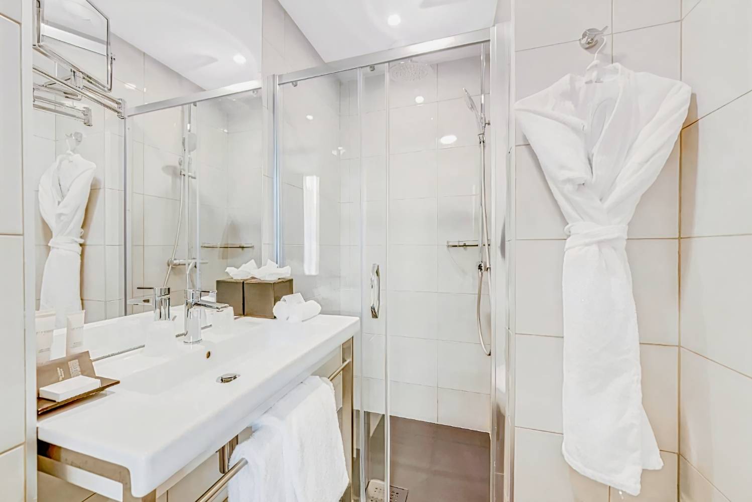 Villa Eiffel Mademoiselle